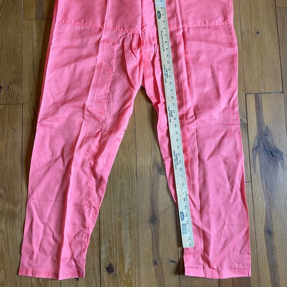 Women’s shalwar kameez. Never worn. Coral colored with digital print . - Picture 9 of 12